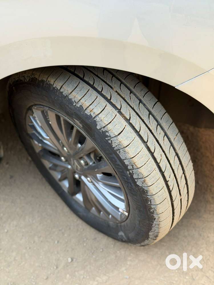 Maruti Suzuki Ertiga Zxi At, 2019, Petrol