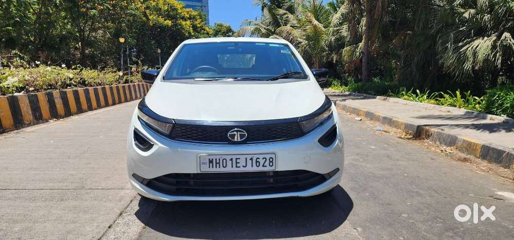 Tata Altroz 1.2 Xe, 2023, Petrol