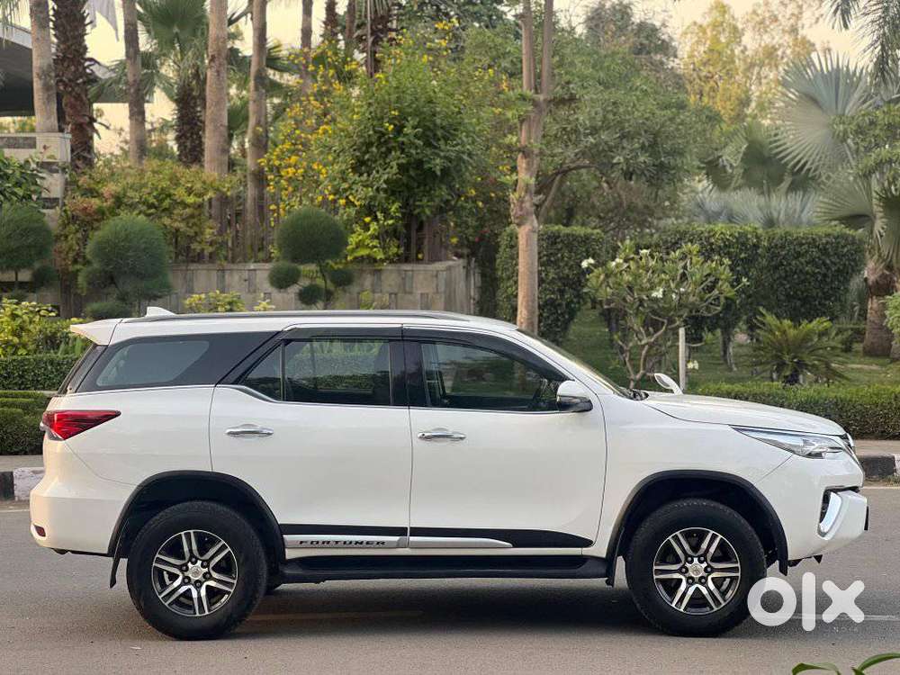 Toyota Fortuner 3.0 4x2 Automatic, 2019, Diesel