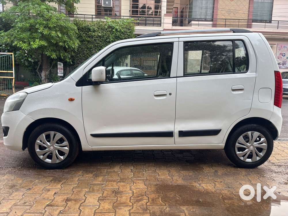 Maruti Suzuki Wagon R 1.0 Vxi (o), 2014, Petrol