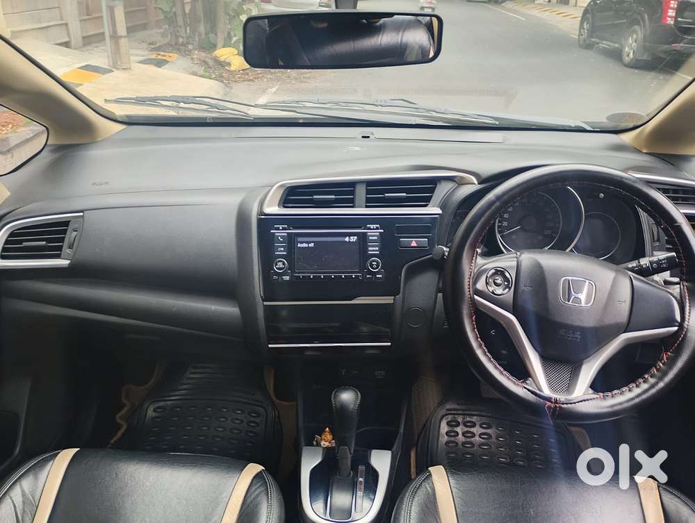 Honda Jazz V Cvt, 2016, Petrol