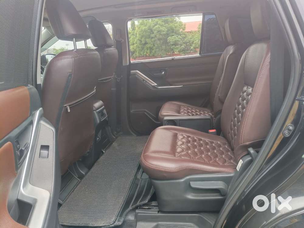 Toyota Innova Hycross 2.0 Vx (o) Hybrid 7 Str, 2025, Petrol