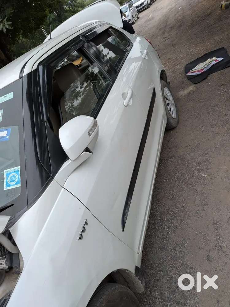 Maruti Suzuki Dzire Vxi 2016