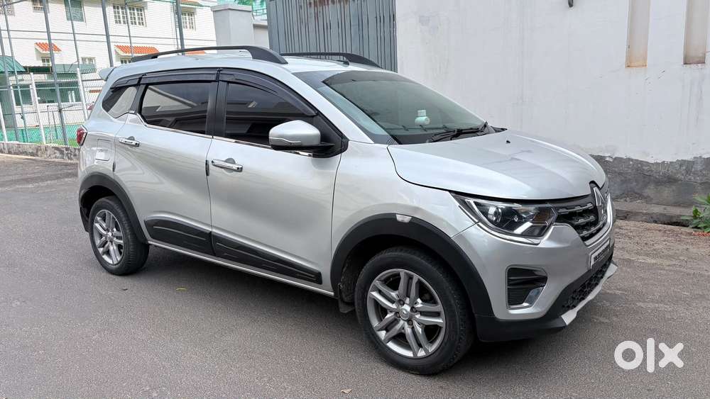 Renault Triber Rxt, 2021, Petrol