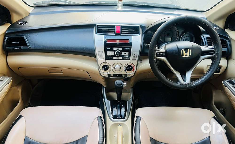 Honda City 2011-2013 V At Exclusive, 2011, Petrol