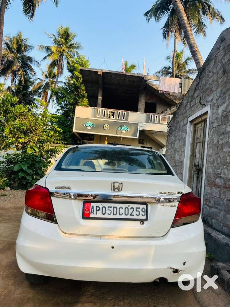 Honda Amaze 2016 Diesel Good Condition