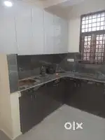 1 BHK flat Mayur Vihar Phase 1 good location nearby metro station