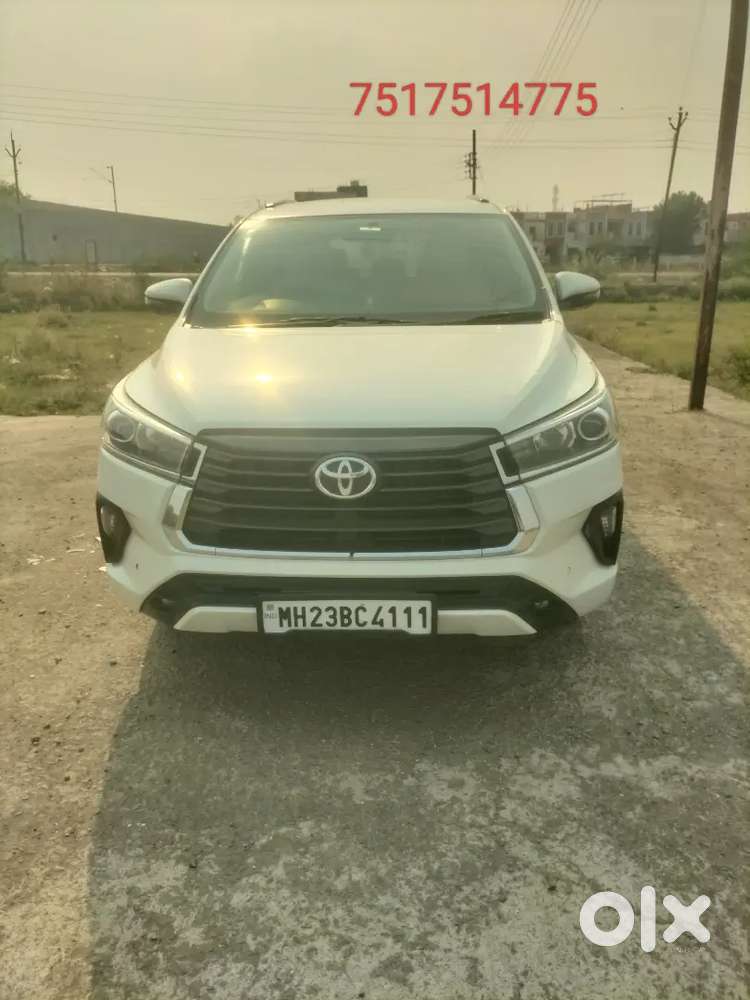 Toyota Innova Crysta 2.4v Best Condition Crysta 149000