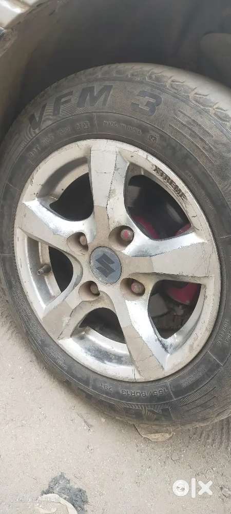 Maruti Suzuki Esteem 2003 Petrol,
