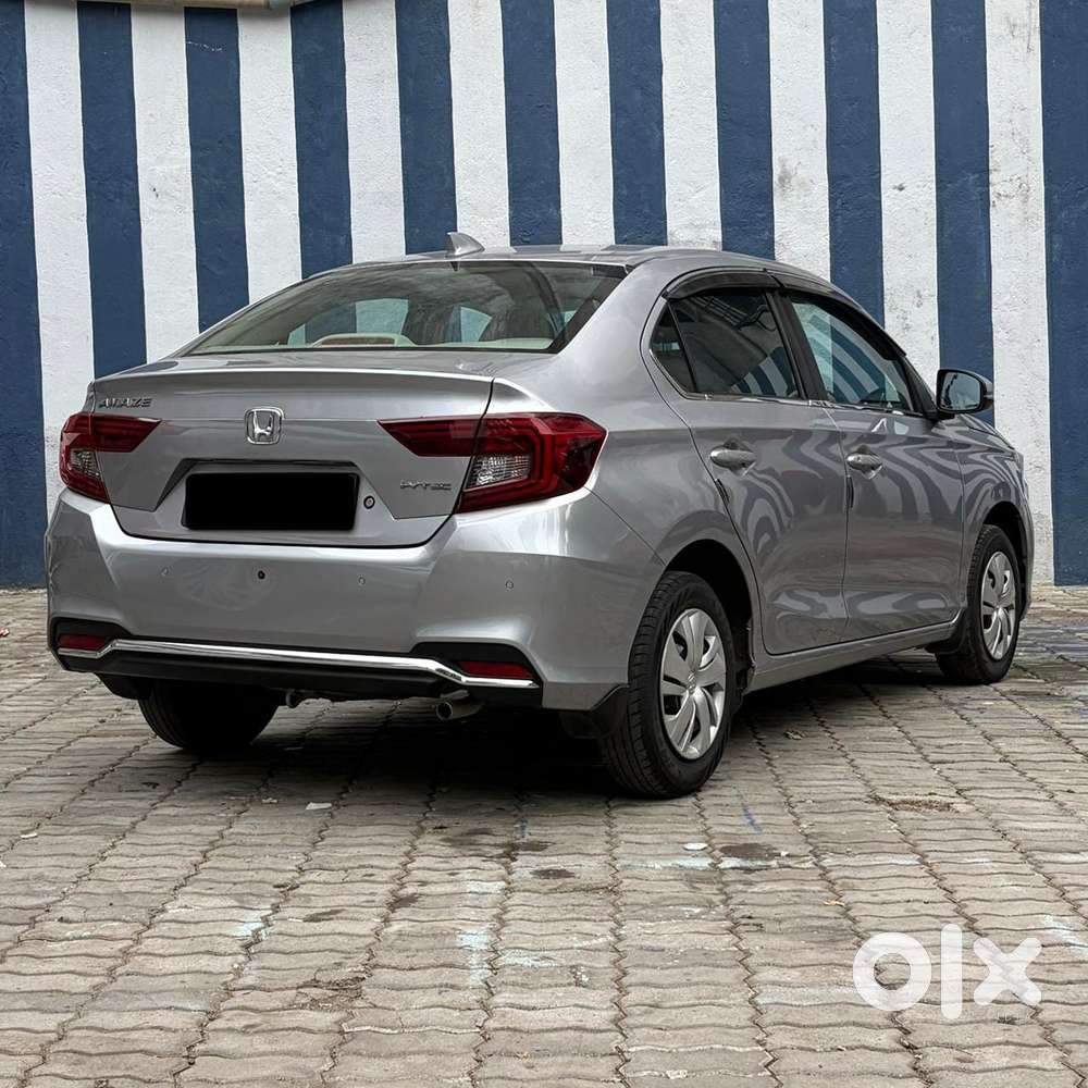 Honda Amaze, 2024, Petrol