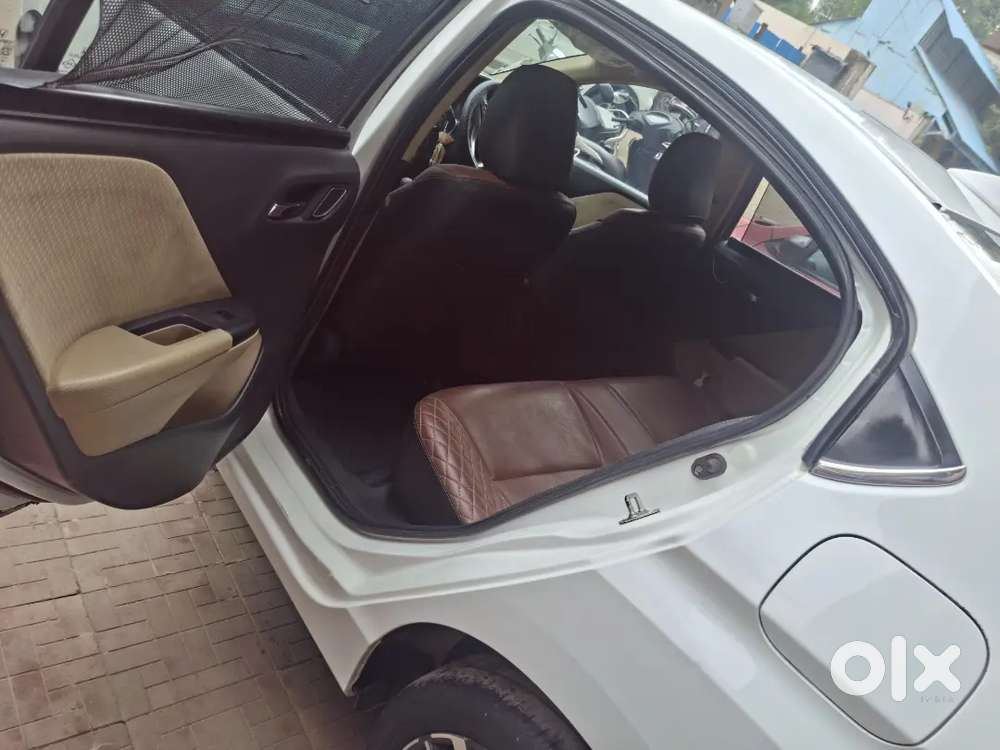 Honda City 1.5 Zx Petrol 2019/cng/petrol