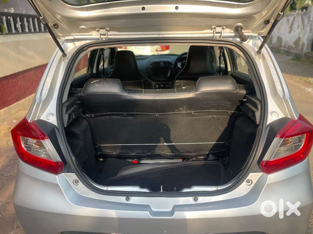 Tata Tiago 1.2 Revotron Xe Option, 2018, Petrol