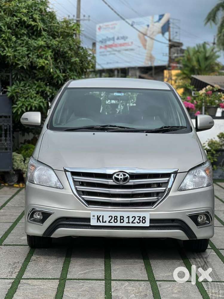 Toyota Innova Vx 2013