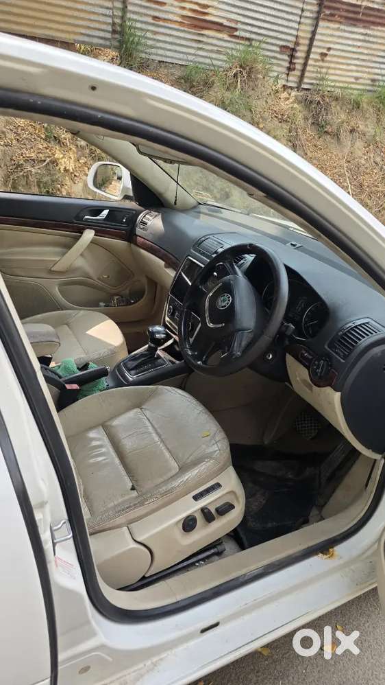Skoda Laura 2010 Diesel 80000 Km Driven