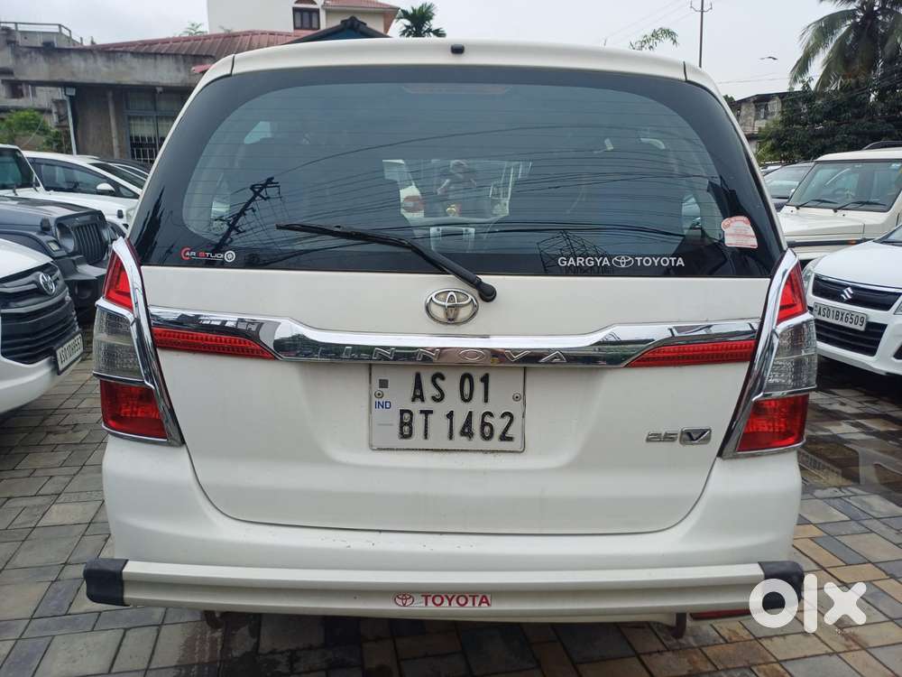 Toyota Innova 2.5 Vx 7 Str Bs-iii, 2015, Diesel