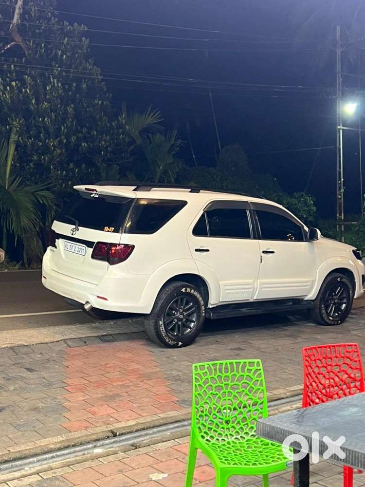 Toyota Fortuner 2015 Diesel Well Maintained