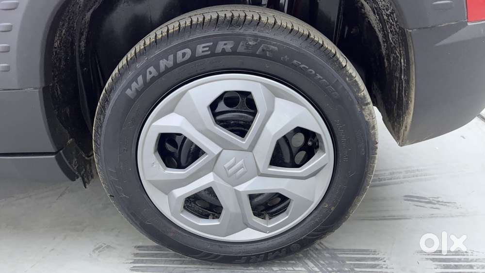 Maruti Suzuki Brezza Vxi At, 2025, Petrol