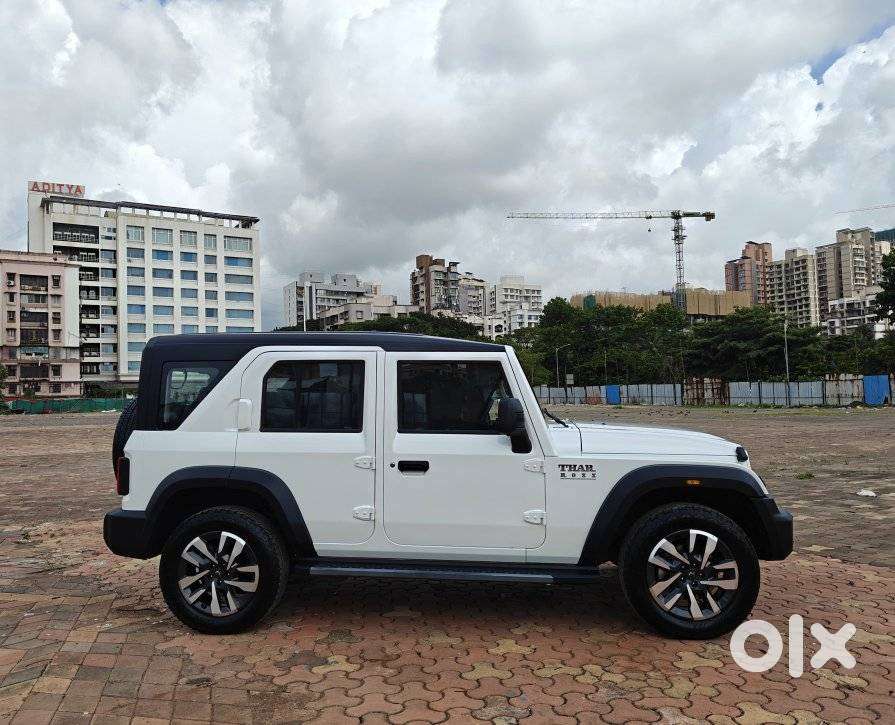 Mahindra Thar Roxx Ax7l Rwd At, 2025, Petrol