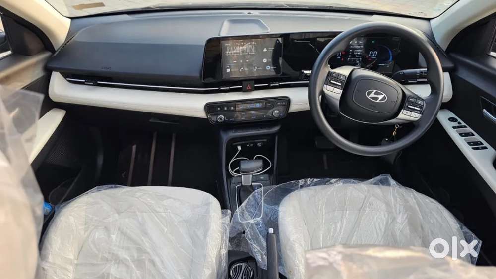 Hyundai Verna, 2026, Petrol