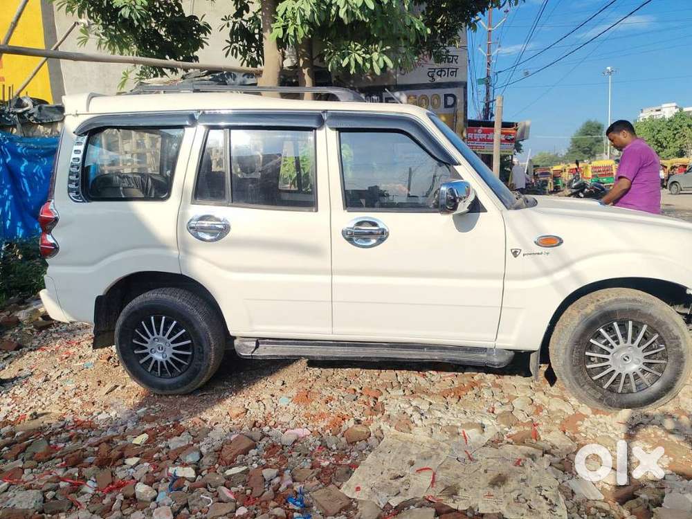 Mahindra Scorpio Facelift, 2016, Diesel