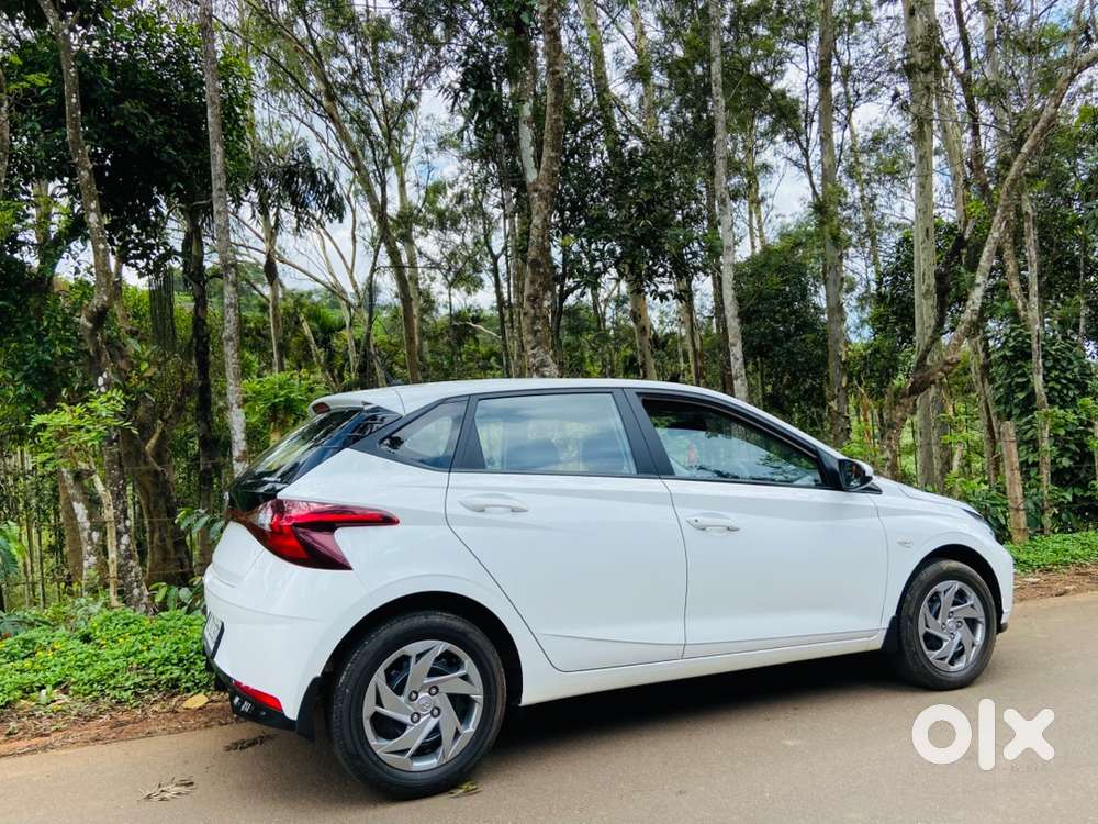 Hyundai New I20 Petrol 35000 Km Driven