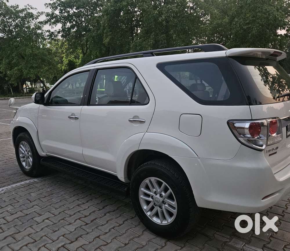 Toyota Fortuner 3.0 4x2 Automatic, 2014, Diesel