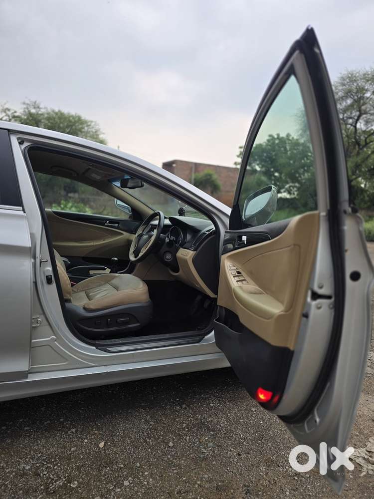 Hyundai Sonata 2013 Cng & Hybrids Well Maintained