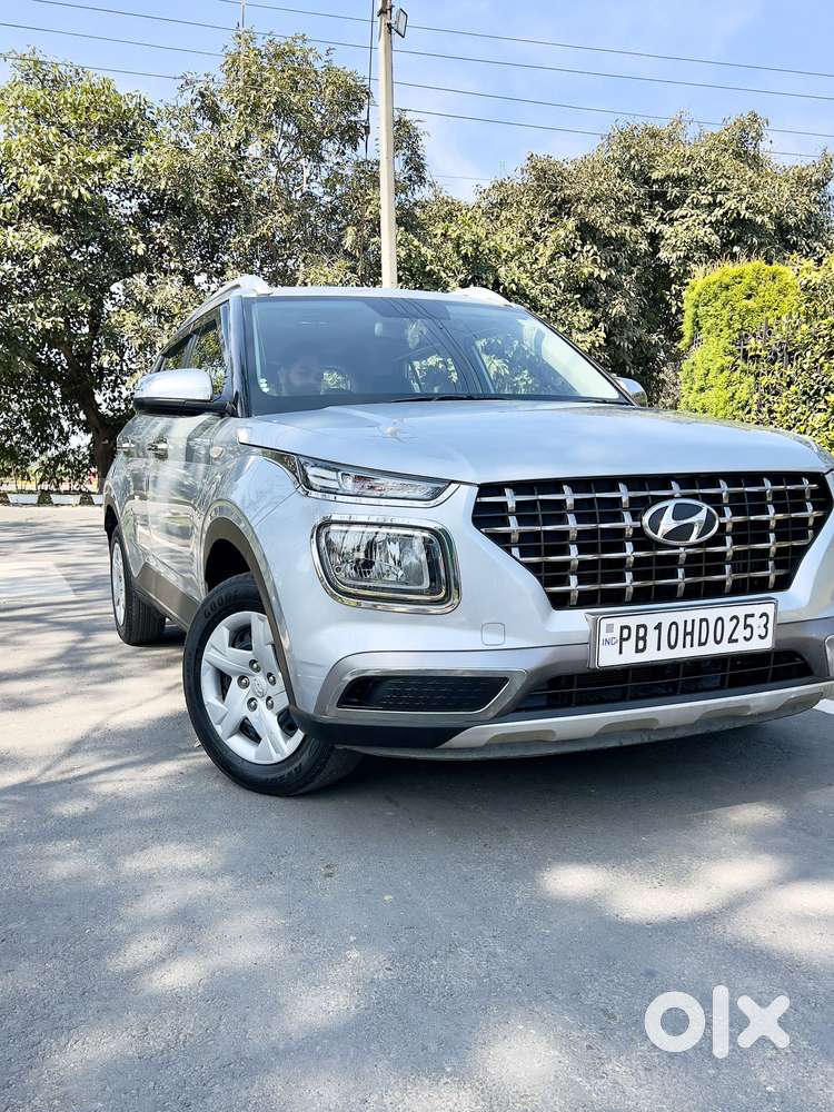 Hyundai Venue S (o) 1.0 Turbo Mt, 2019, Petrol