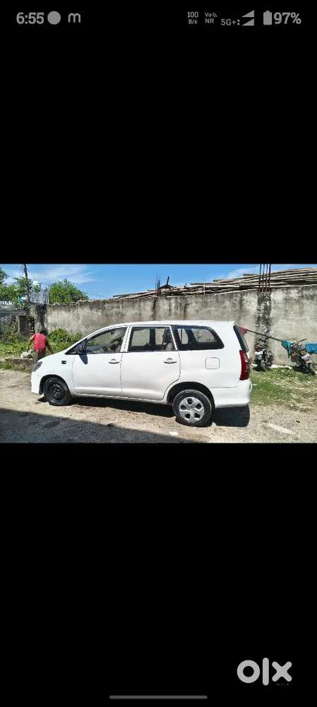 Toyota Innova 2012 Model 2.5 G Diesel 7 Seater - Well Maintained Car