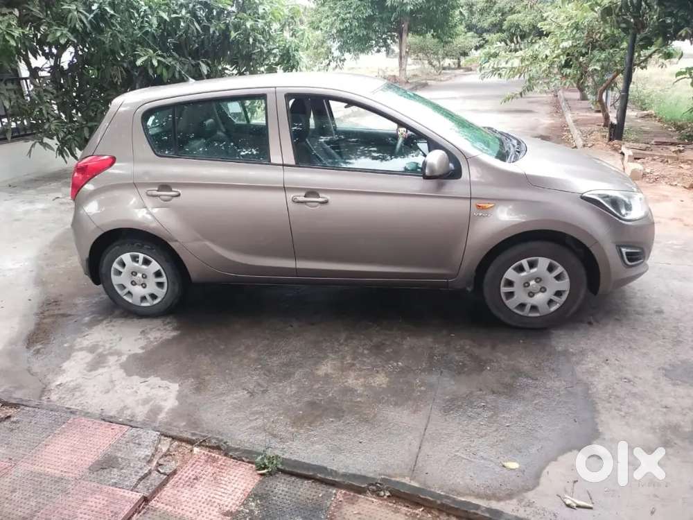 Hyundai I20 2013 , Very Well Condition, Just 67 Thousand Km Runned.