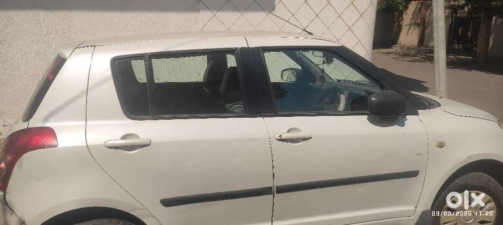 Maruti Suzuki Swift 2013