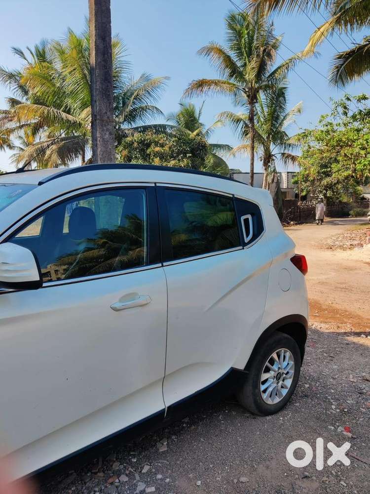 Mahindra Kuv 100 2016 Diesel Well Maintained