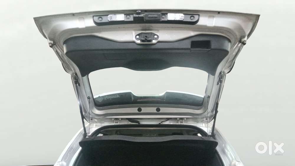 Nissan Magnite 1.0 Xv, 2025, Petrol