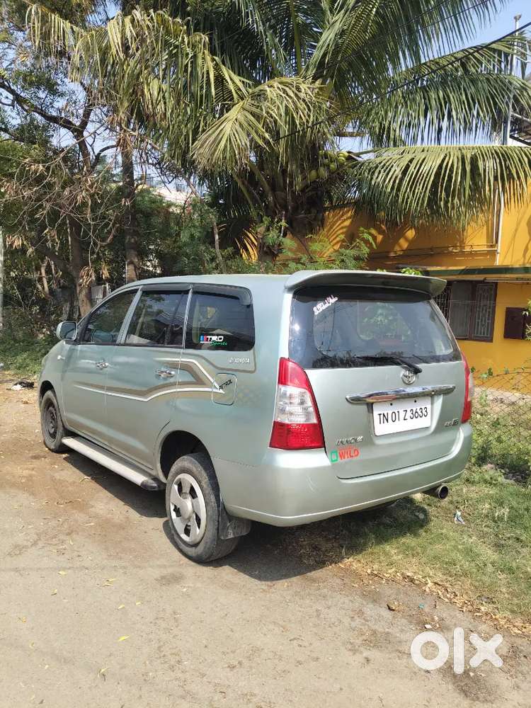 Toyata Innova Under Sell