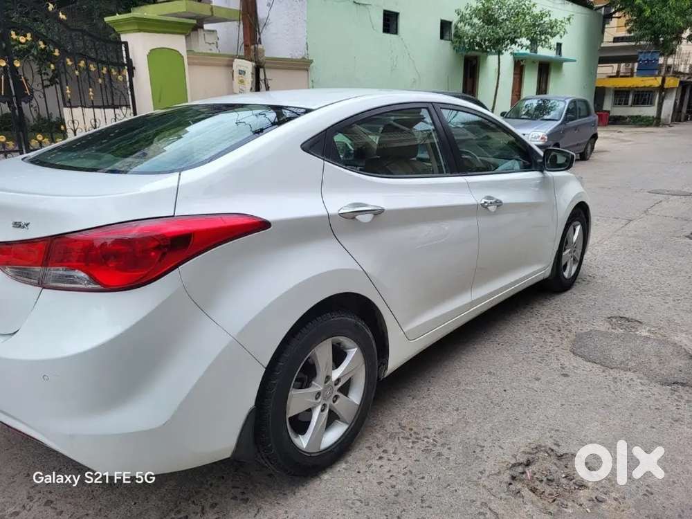 Only 50,000 Kms Hyundai Elantra Sx Diesel Crdi 2015