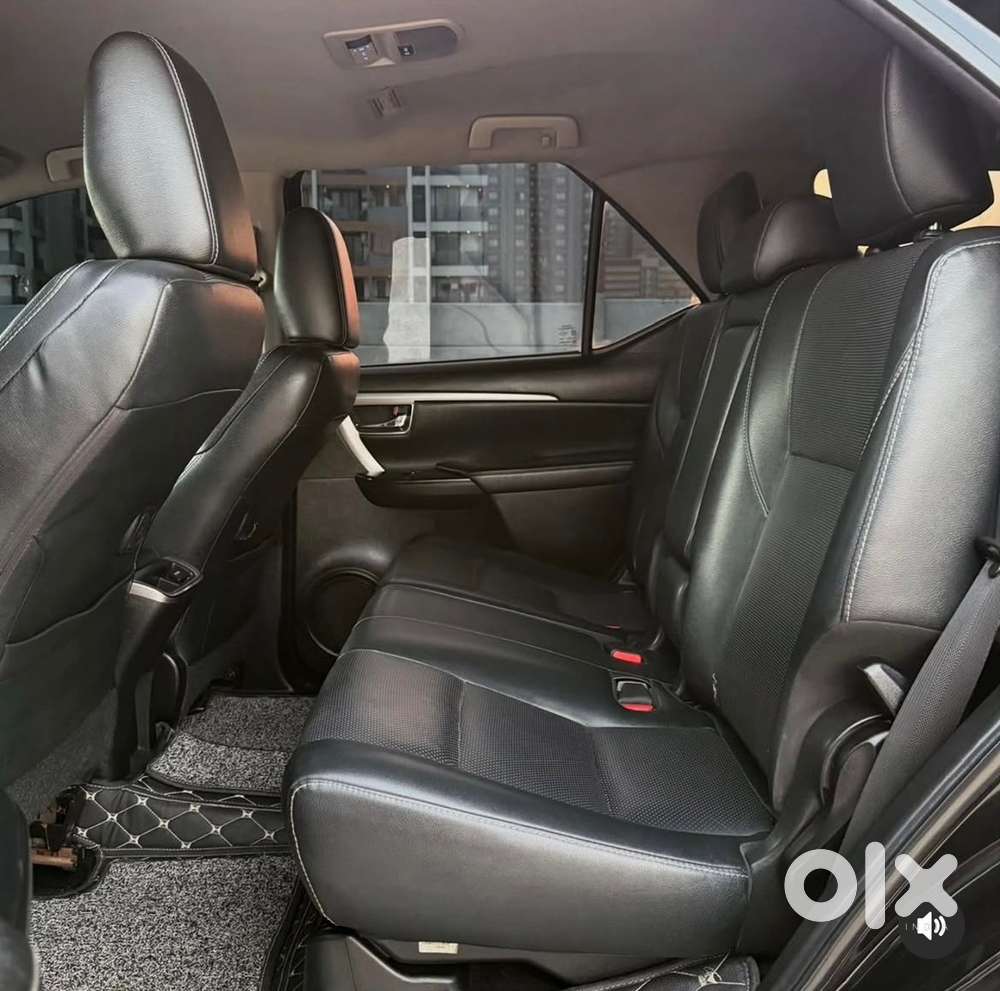 Toyota Fortuner 2022 Diesel Well Maintained