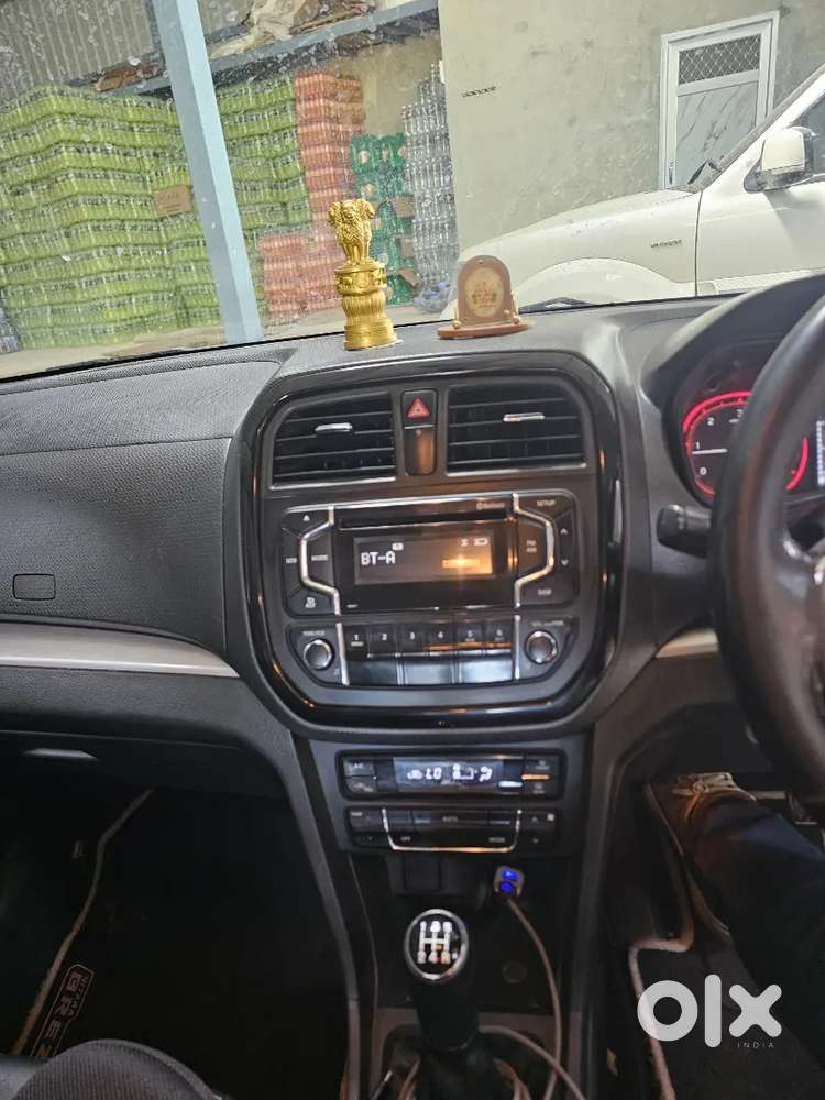 Maruti Suzuki Brezza 2016 Diesel Well Maintained