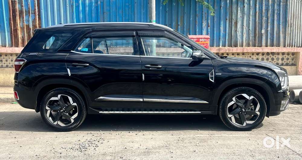 Hyundai Alcazar Platinum (o) 7 Str 1.5 Petrol Dct, 2024, Petrol