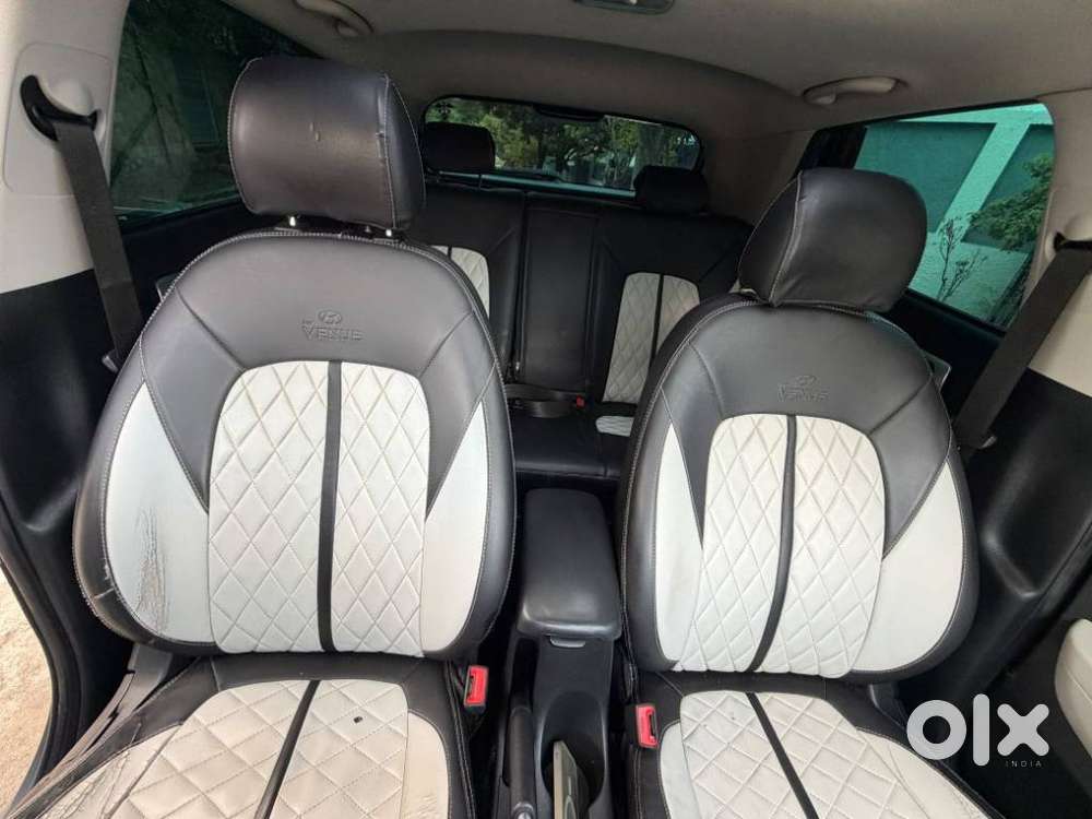 Hyundai Venue Sx (o) Mt 1.5 Diesel, 2022, Diesel