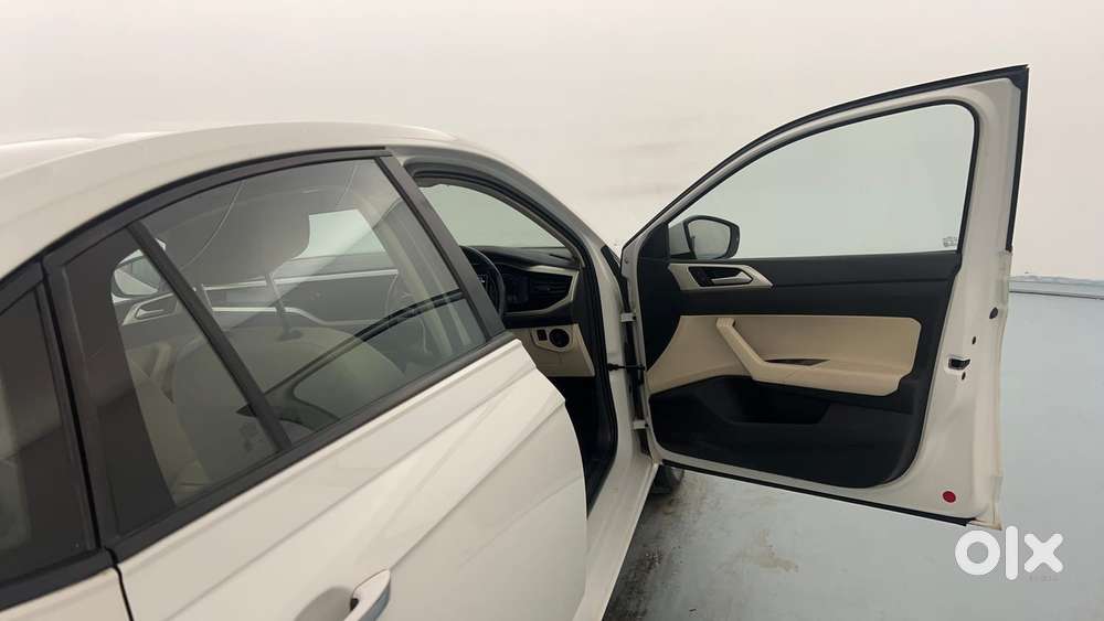 Volkswagen Virtus Highline Plus 1.0 Tsi At, 2023, Petrol