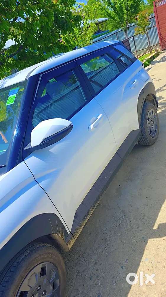 Hyundai Venue 2026 Petrol 2100 Km Driven