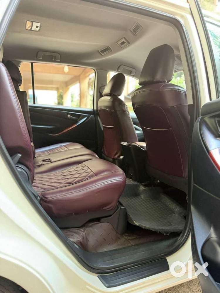 Toyota Innova Crysta 2.4 Gx Mt 8s, 2018, Diesel