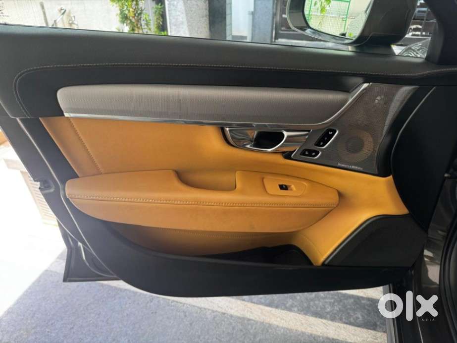 Volvo V90 Cross Country D5 Inscription, 2018, Diesel