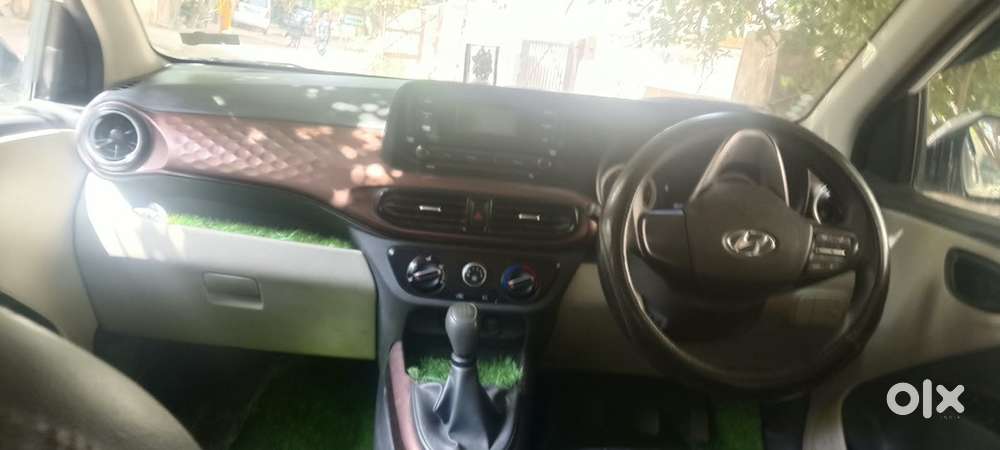 Hyundai Aura Petrol Manual 2021