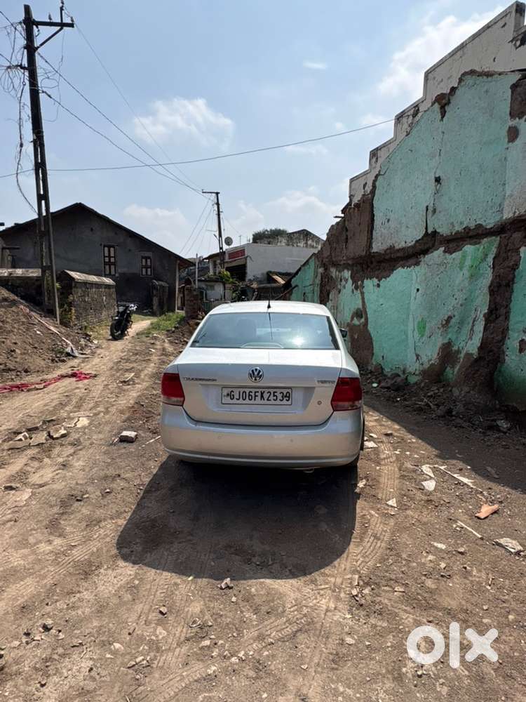 Volkswagen Vento Petrol Manual 2013