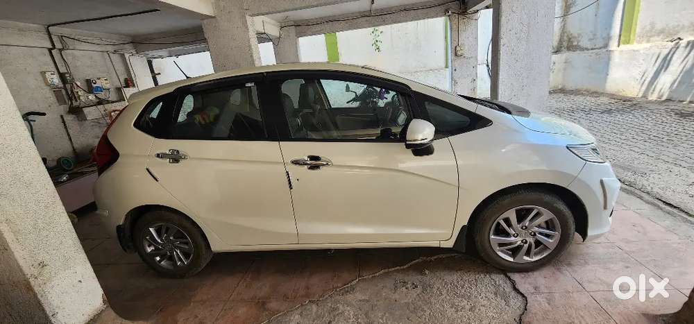 Non-negotiable - Honda Jazz 2021 Petrol 9920 Km Driven