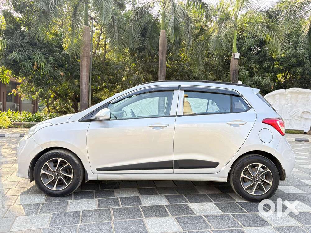 Hyundai Grand I10 Sportz (o) 1.2 At Vtvt, 2018, Petrol