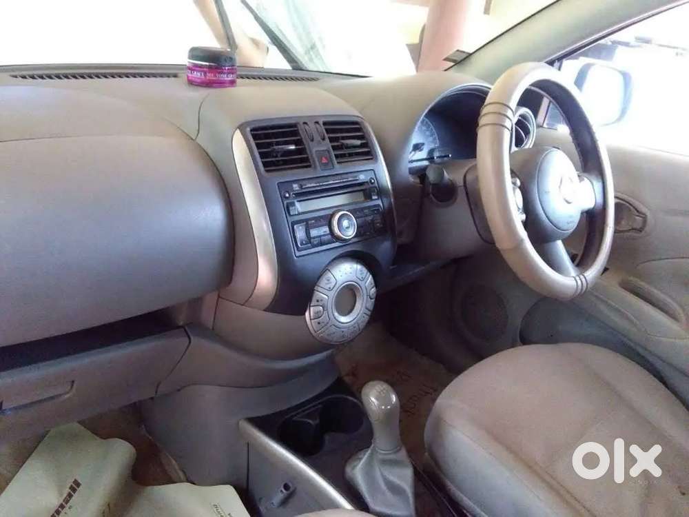 Nissan Sunny 2012 Diesel 182000 Km Driven