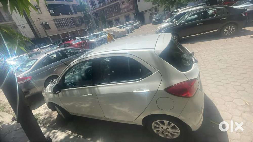Tata Tiago 2017 Petrol 50800 Km Driven