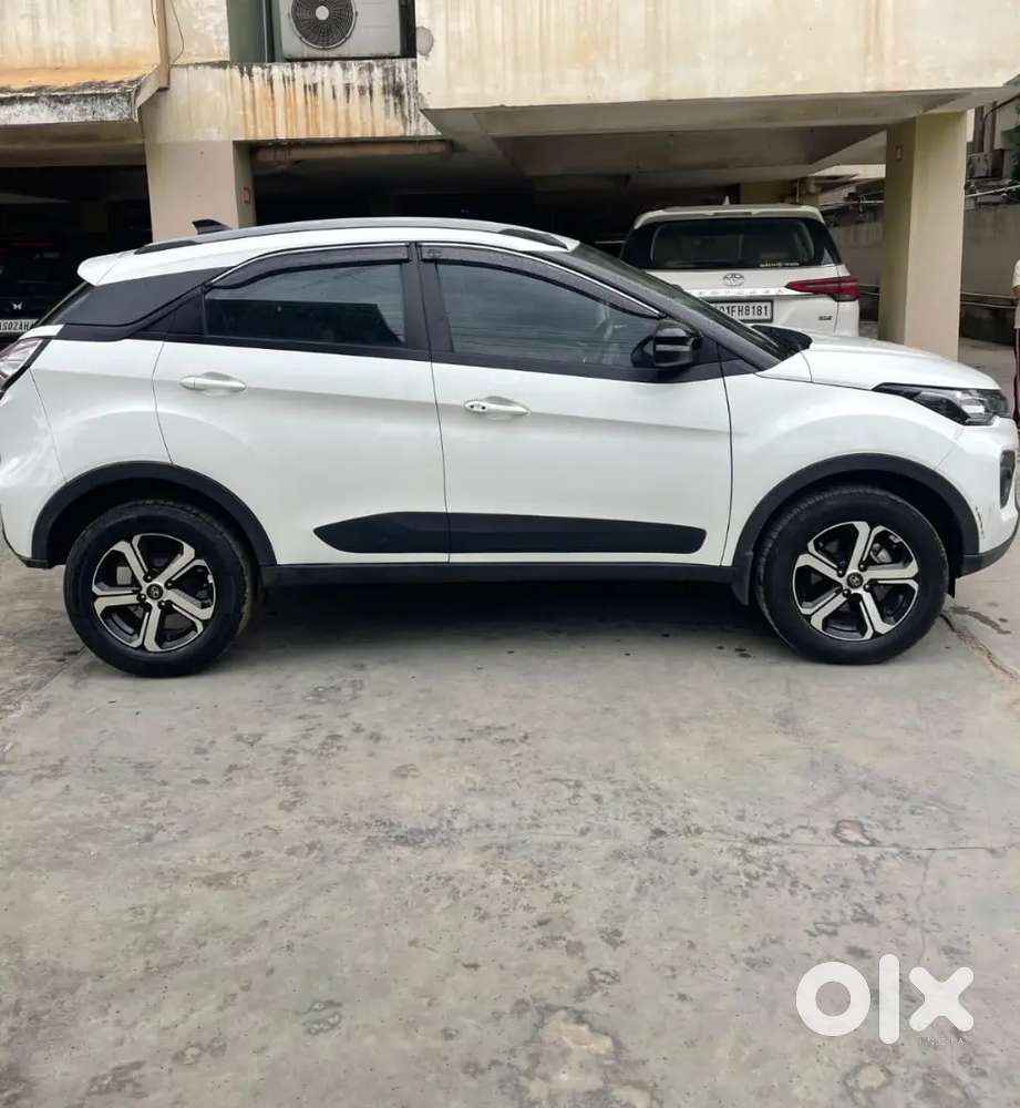 Tata Nexon Xz Plus S (top Model)